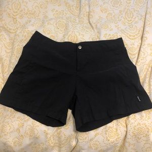Black Prana shorts size S